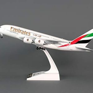 Daron Skymarks Emirates A380-800 Airplane Model Building Kit with Gear, 1/200-Scale