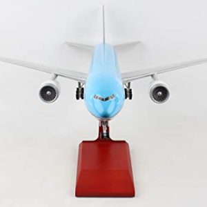 Daron Skymarks KLM 777-300 1/100 with Wood Stand & Gear