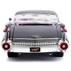 DC Comics Bombshells Catwoman & 1959 Cadillac Die-cast Car, 1:24 Scale Vehicle & 2.75" Collectible Figurine 100% Metal