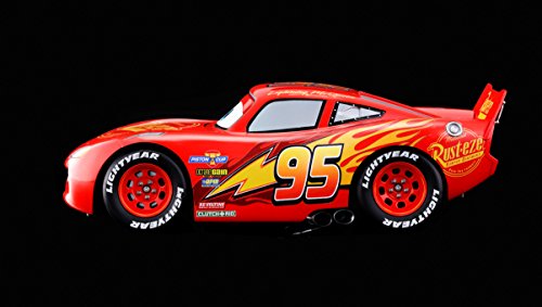 Bandai Tamashii Nations Chogokin Cars Lightning McQueen "Cars" Statue