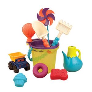 B. toys – B. Ready Beach Bag – Beach Tote with Mesh Panel and 11 Funky Sand Toys – Phthalates and BPA Free – 18 m+, Lime Bucket