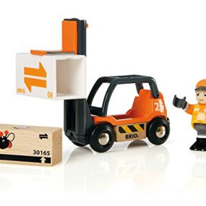 BRIO World - 33573 Fork Lift | 4 Piece Toy Train Accessory for Kids Ages 3 and Up