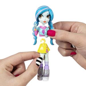 Off the Hook Style BFFs, Vivian & Mila (Summer Vacay), 4" Small Dolls with Mix & Match Fashions & Accessories, for Girls Aged 5 & Up