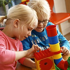 Tubes Experiment Set for Problem Solving and Fine Motor Skills by LEGO Education DUPLO
