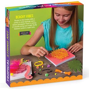 Craft-tastic - String Art Craft Kit - Makes 2 String Art Canvases - Tropical Edition with Flamingo & Pineapple Patterns