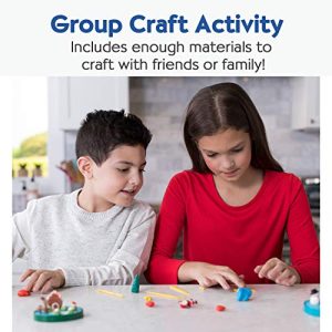 Creativity for Kids 1846000 Creativity For Kids Holiday Snow globes - Makes 3 Christmas Snow globes for Kids (New Packaging)