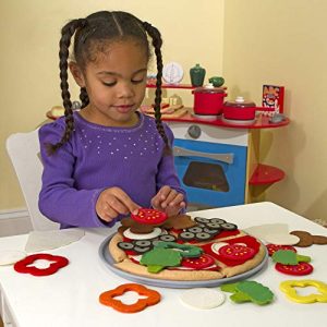 Melissa & Doug Felt Play Food Pizza Set (Pretend Play, Easy to Clean, Includes Play Ideas, 42 Durable Pieces, Great Gift for Girls and Boys - Best for 3, 4, 5, 6, and 7 Year Olds)