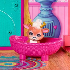 Enchantimals Cozy Deer House Playset + Danessa Deer Doll & Sprint Figure