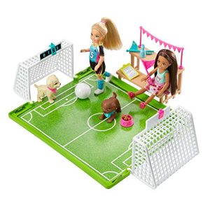 Barbie Dreamhouse Adventures 6-inch Chelsea Doll with Soccer Playset and Accessories