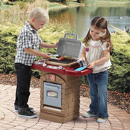 Step2 Fixin' Fun Outdoor Grill | Plastic Toy Grill & Play Food | Pretend Play Grilling Set