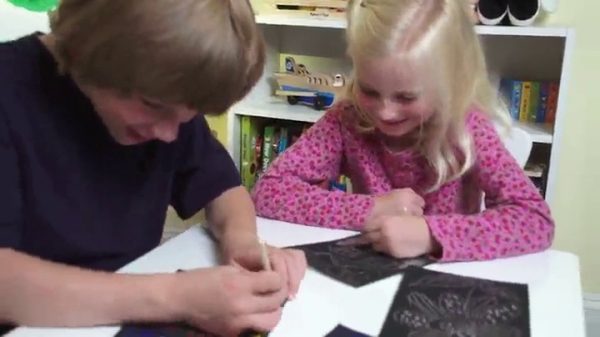Melissa & Doug Scratch Art Activity Kit - Sea Life (Great Gift for Girls and Boys - Best for 4, 5, 6, 7, 8 Year Olds and Up)