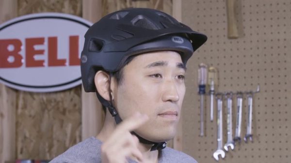 Bell Star Wars 3D R2 D2 Multisport Helmet