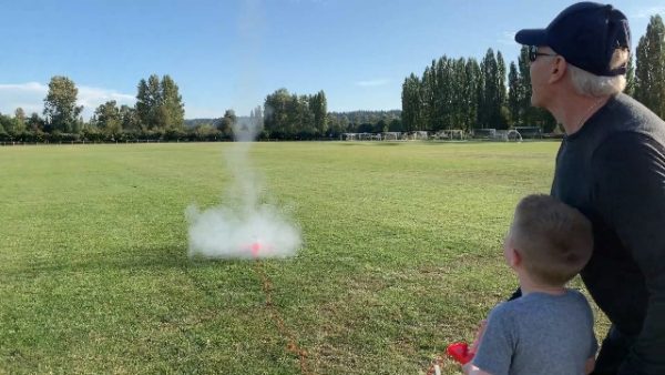 Estes Alpha III Rocket Launch Set