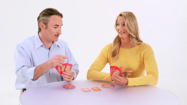 Mattel Games Blink – The World’s Fastest Game!